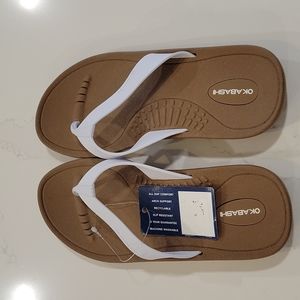 OKABASHI ML 10" from toe to heel white flip-flops.